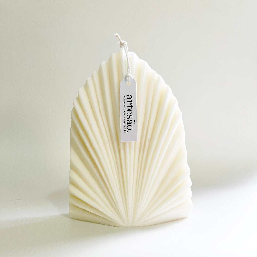 Artesao's Gatsby Sculpture Candle