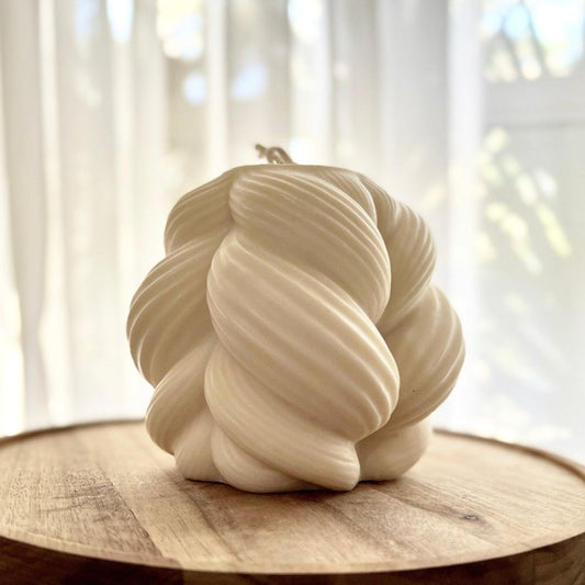 Artesao Candles | French Braid Sculpture Candle